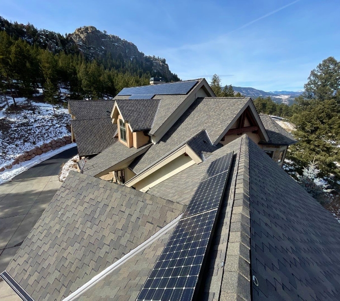 evergreen-mountain-home-shingles-and-solar