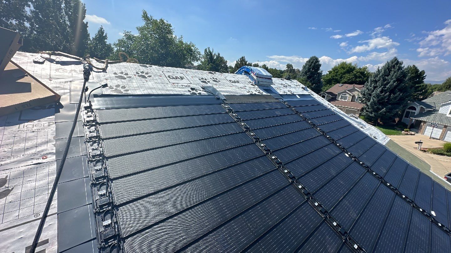solar-solutions-solar-roof-shingles-jkroofing-denver