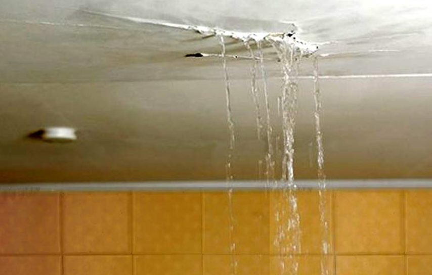 water-damage-ceiling-leak-stormdamage